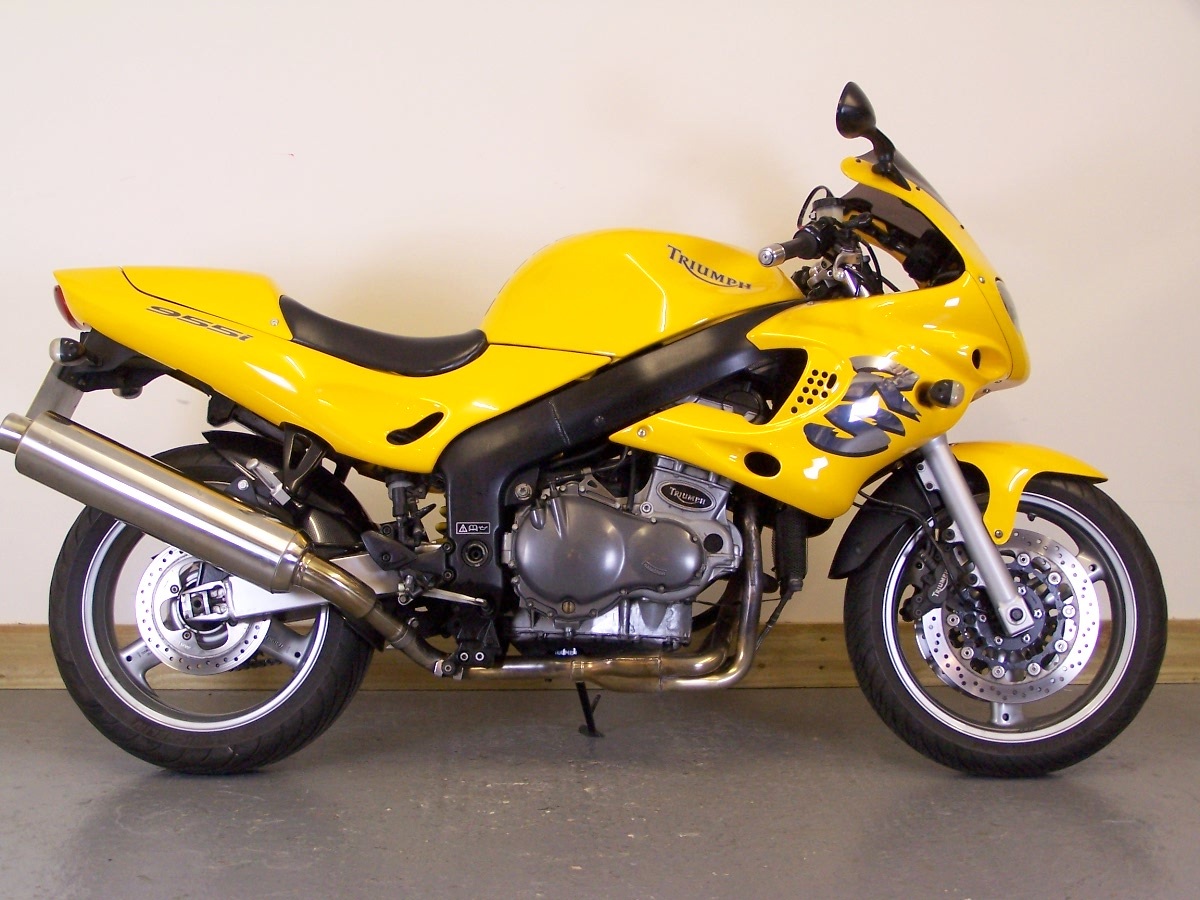2000 Triumph Sprint RS 955i breaking for spares portsmouth